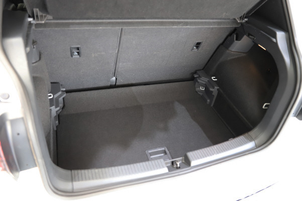 VW T-Cross 1.0 TSI R-LineDSG-image-11