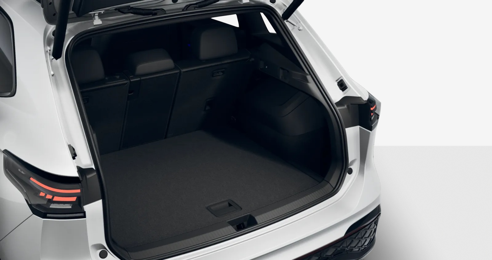 VW Tiguan 2.0 TSI DSG R-Line Plus 4Motion-image-8