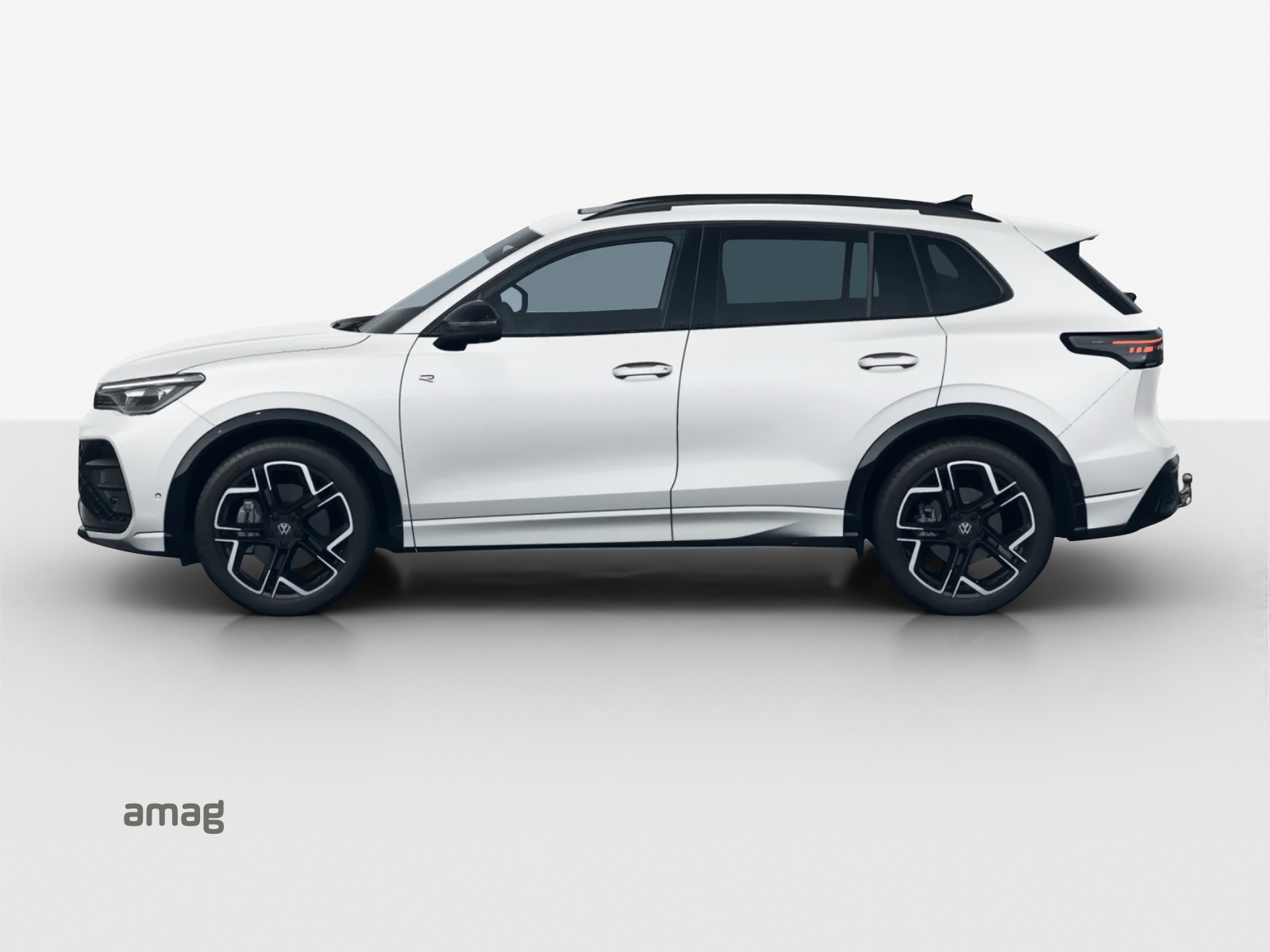 VW Tiguan 2.0 TSI DSG R-Line Plus 4Motion-image-1