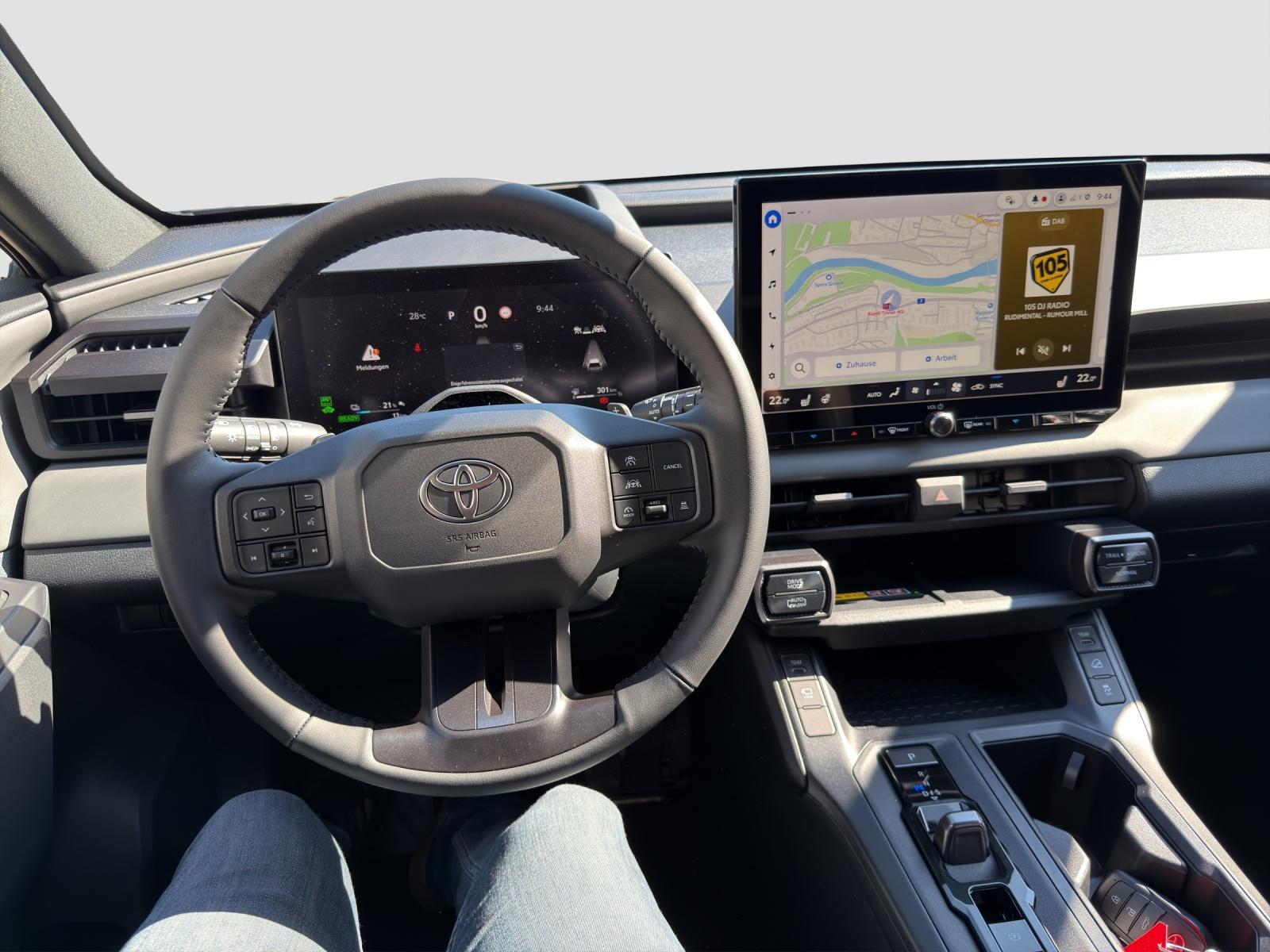 TOYOTA RAV4 2.5 Plug-In-Hybrid Style-image-9