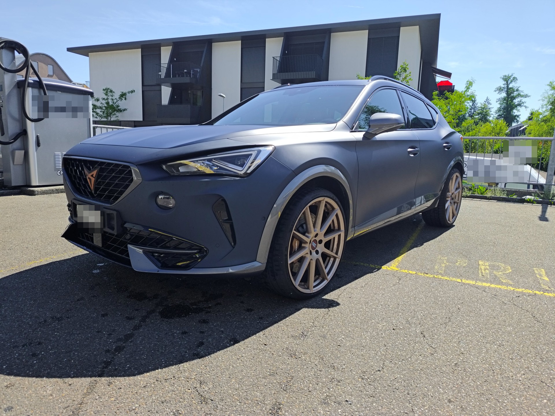 CUPRA 2.0 TSI VZ 4Drive DSG-image-1