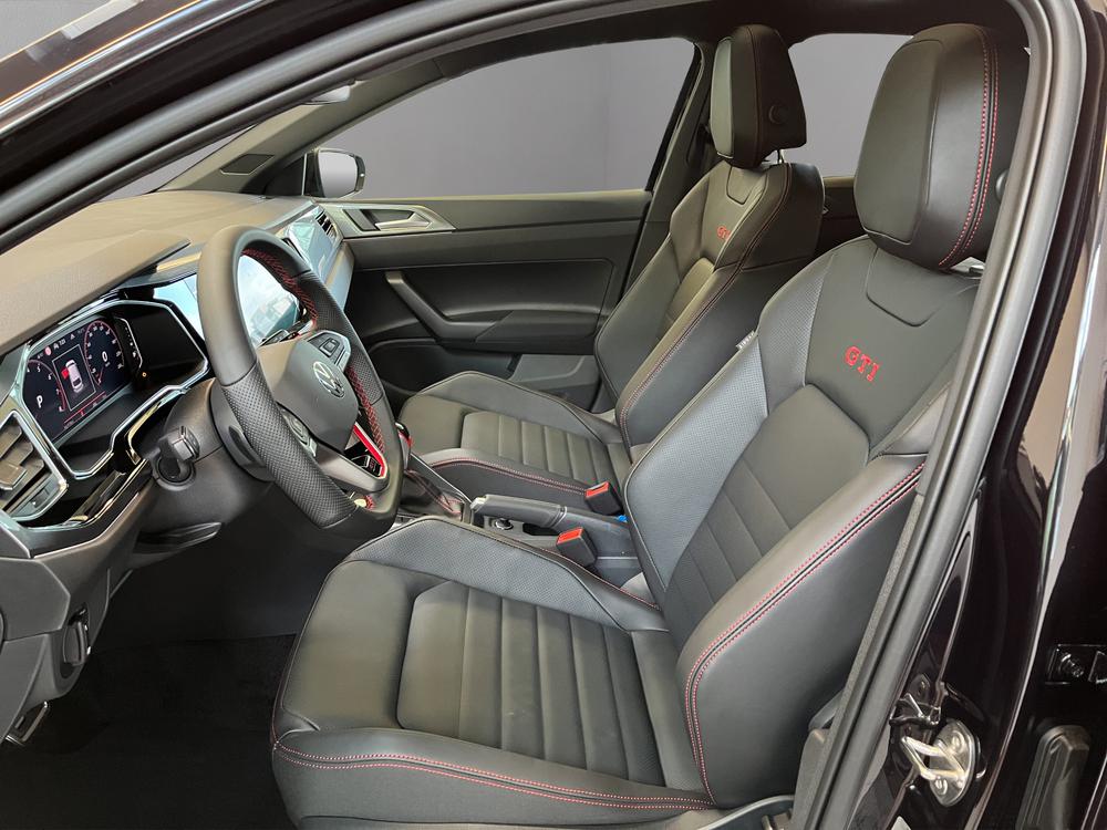 VW Polo 2.0 TSI GTI DSG-image-5