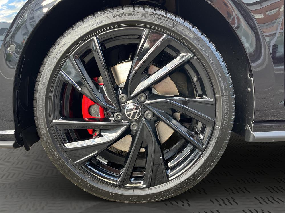 VW Polo 2.0 TSI GTI DSG-image-11