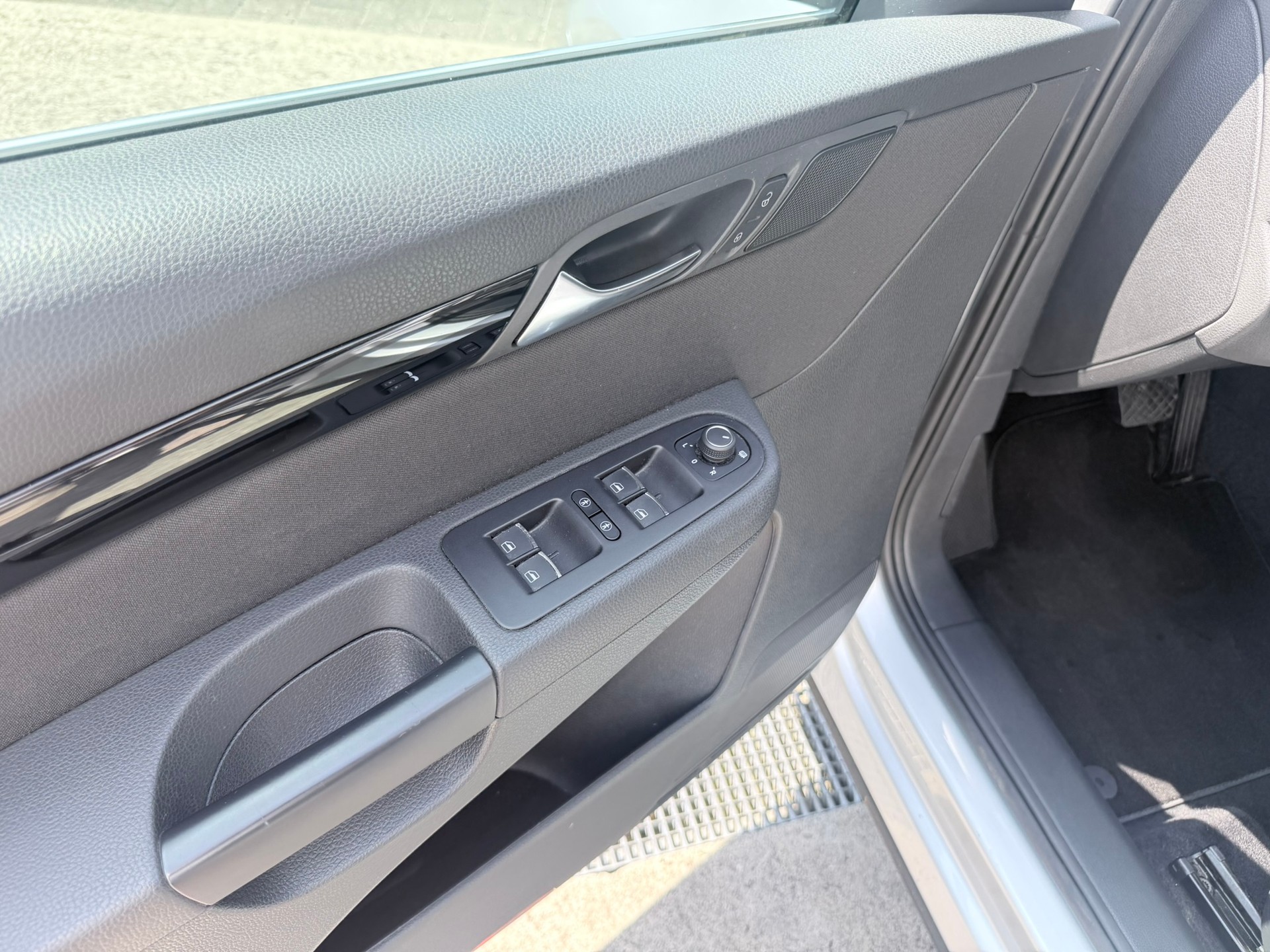 SEAT Alhambra 1.4 TSI DSG Style-image-17