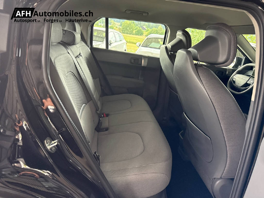 KIA EV3 81 kWh Earth-image-15