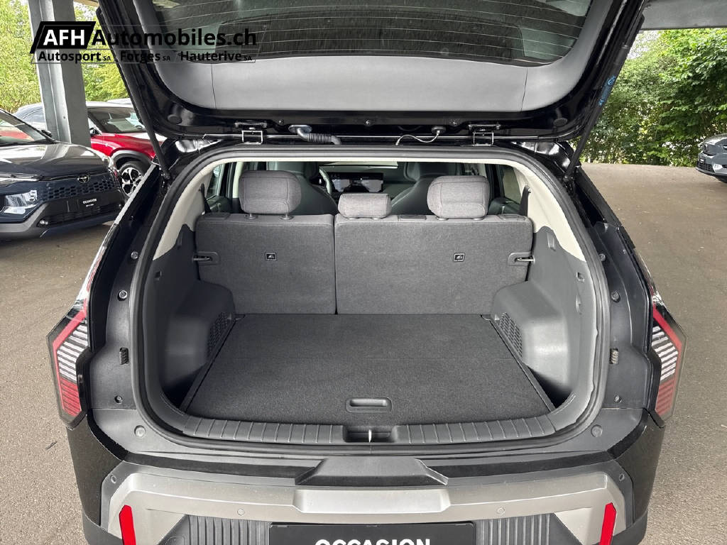 KIA EV3 81 kWh Earth-image-17