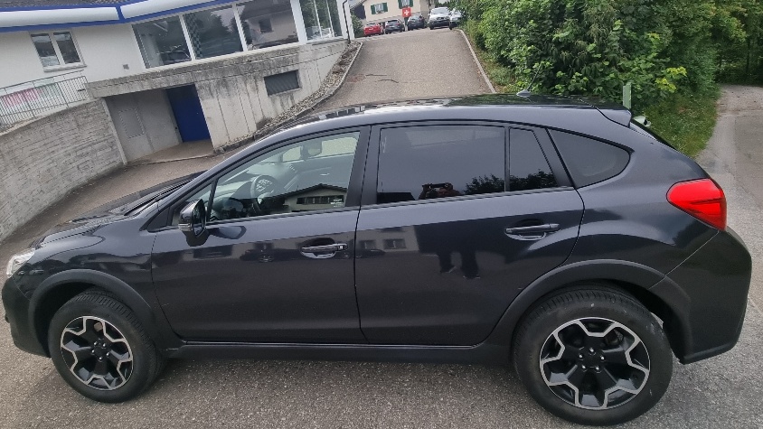 SUBARU XV 2.0 Swiss Two AWD CVT-image-1