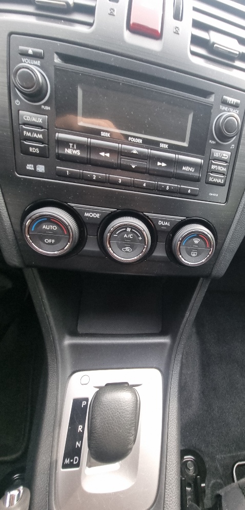 SUBARU XV 2.0 Swiss Two AWD CVT-image-15