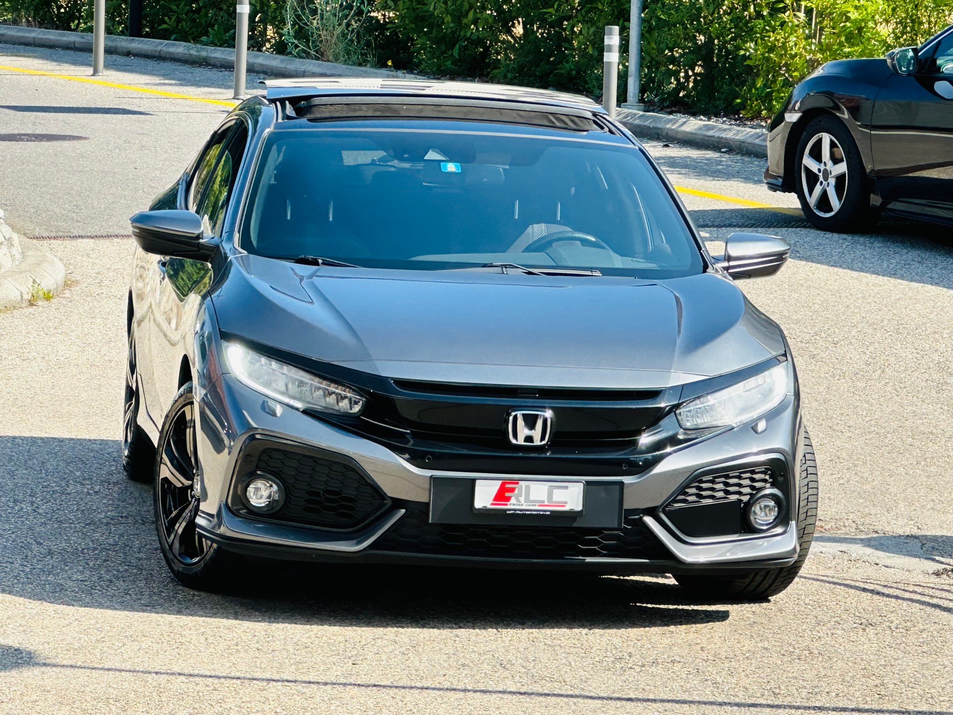 HONDA Civic 1.0 VTEC Executive-showroom-element-1