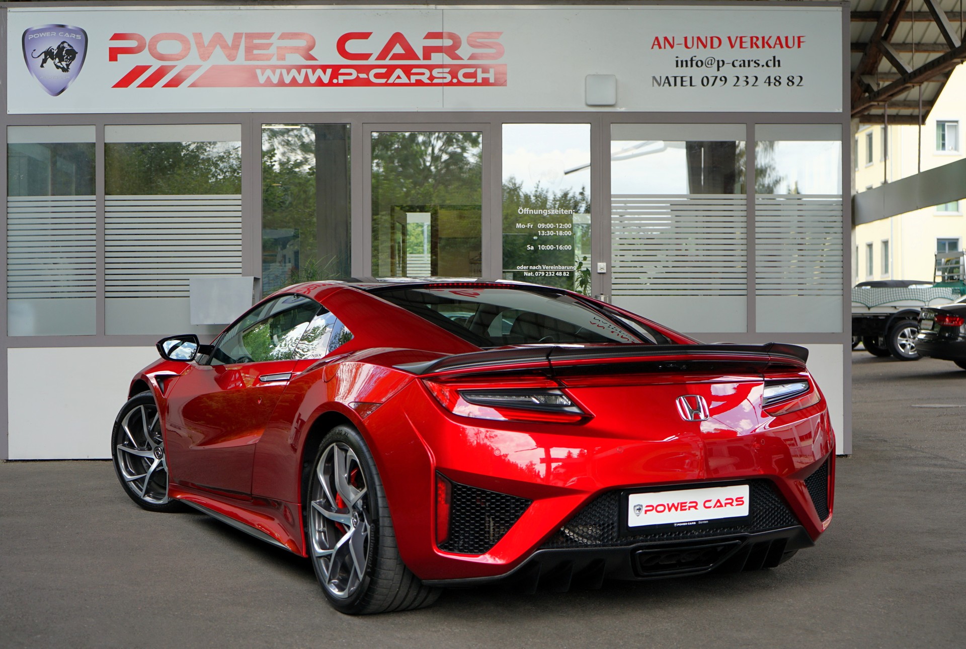 HONDA NSX DCT-showroom-element-2