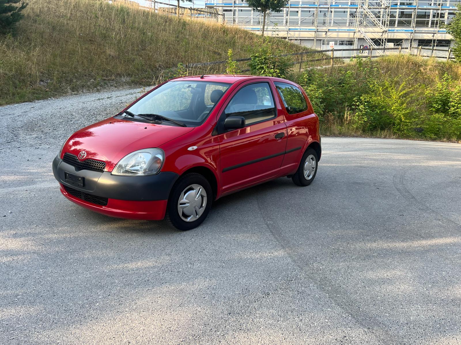 TOYOTA Yaris 1.0