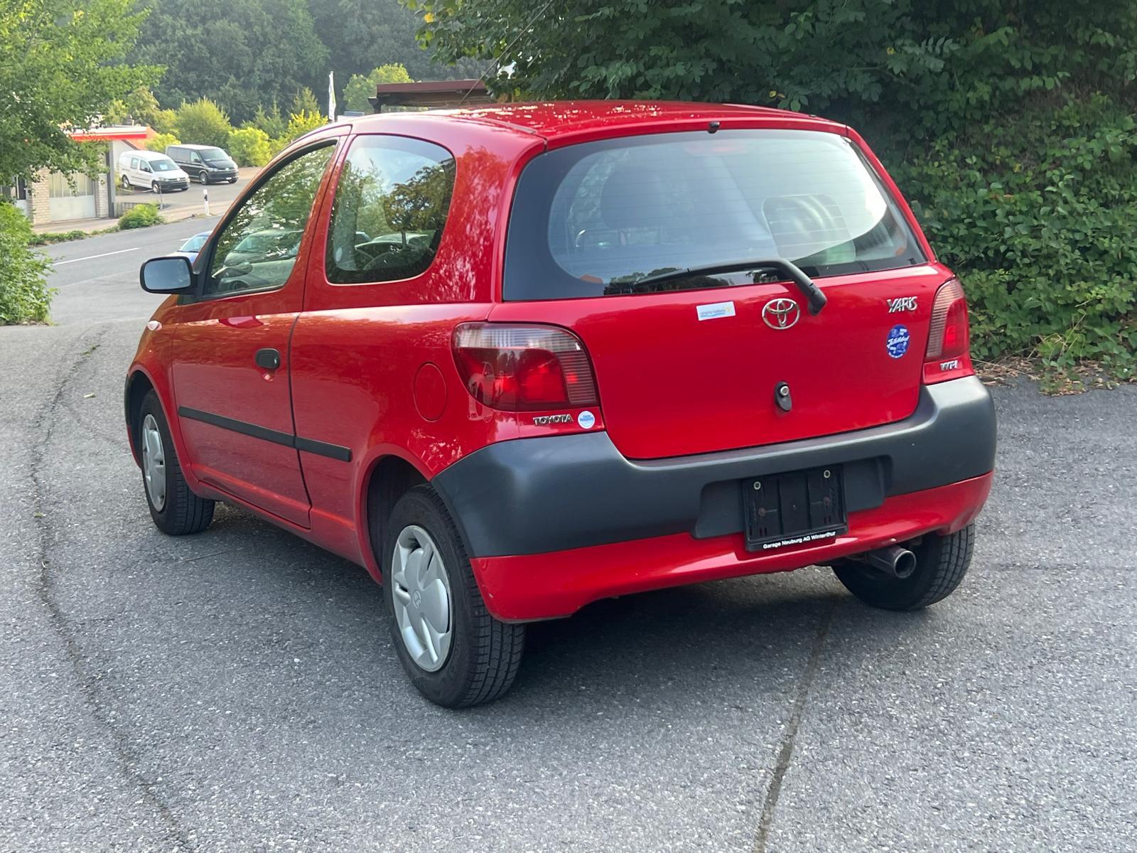 TOYOTA Yaris 1.0-image-2