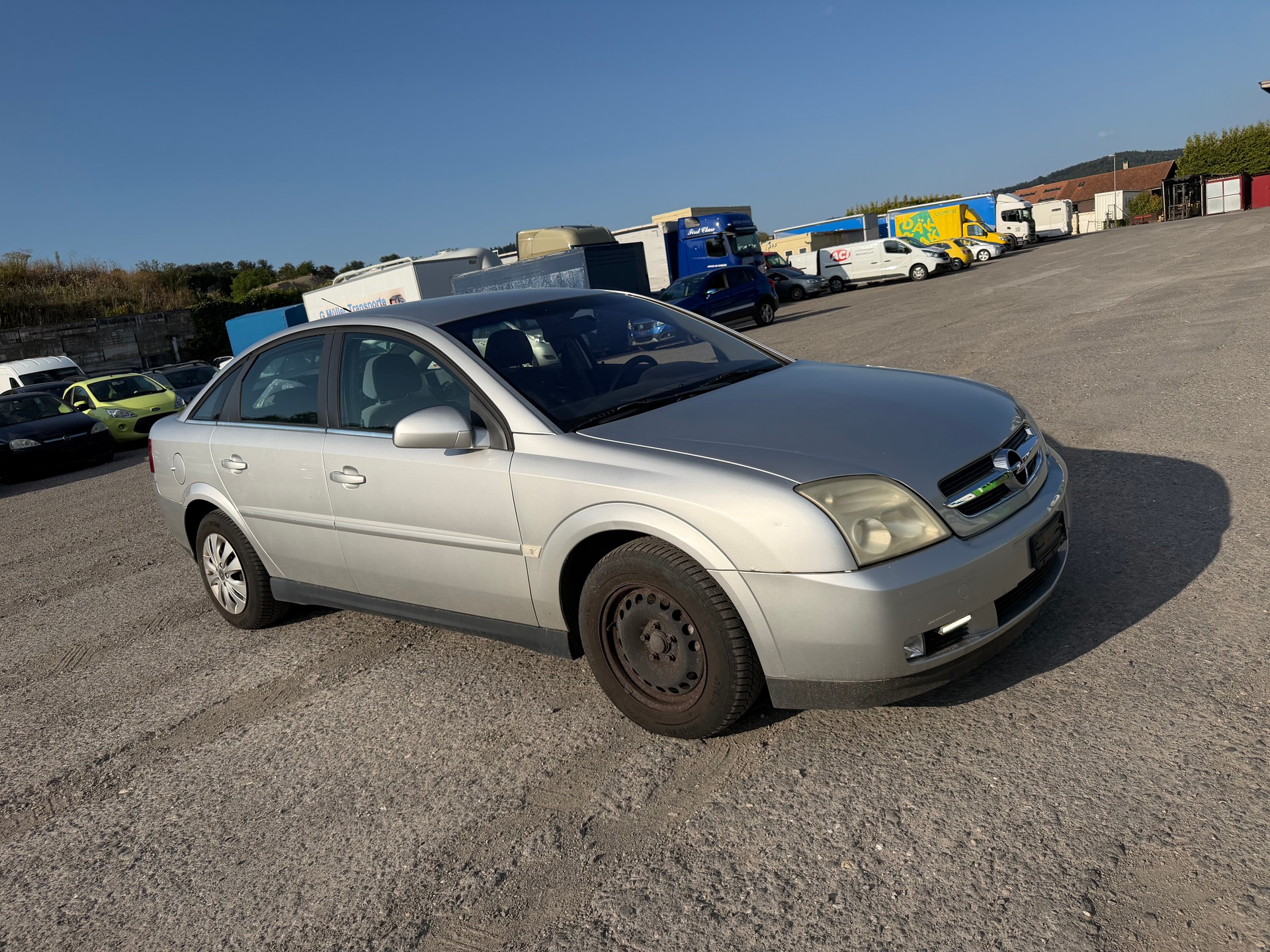 OPEL Vectra 2.2 Design Edition-image-1
