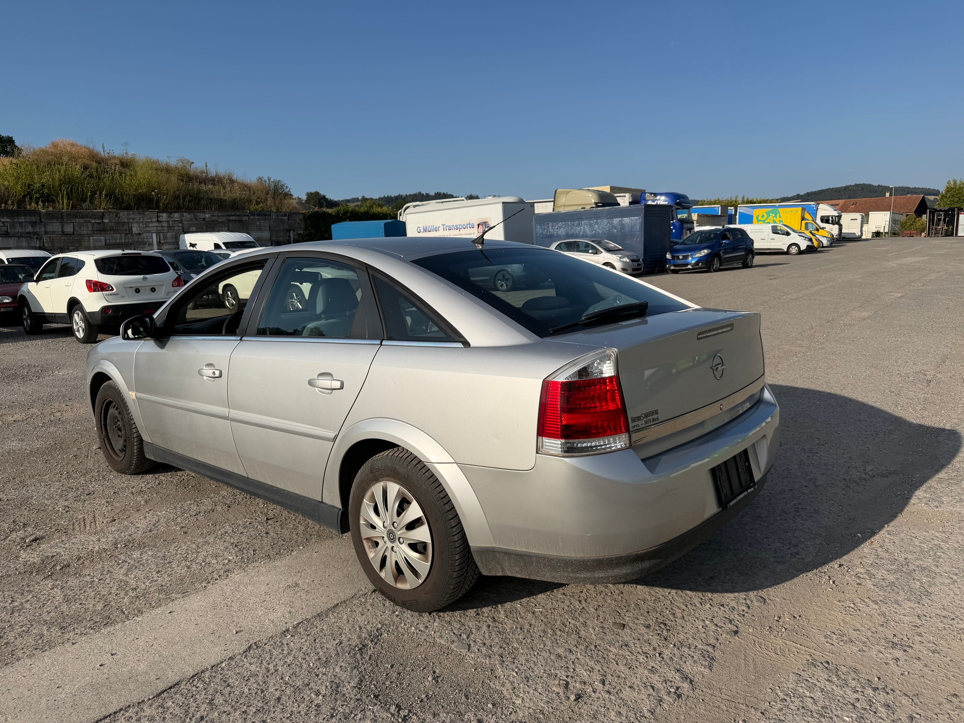OPEL Vectra 2.2 Design Edition-image-4