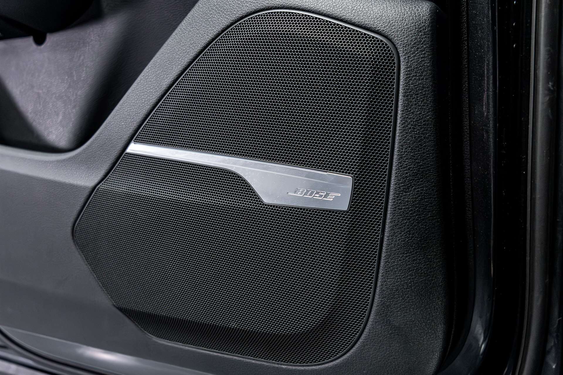 AUDI SQ7 4.0 TDI quattro tiptronic-image-23