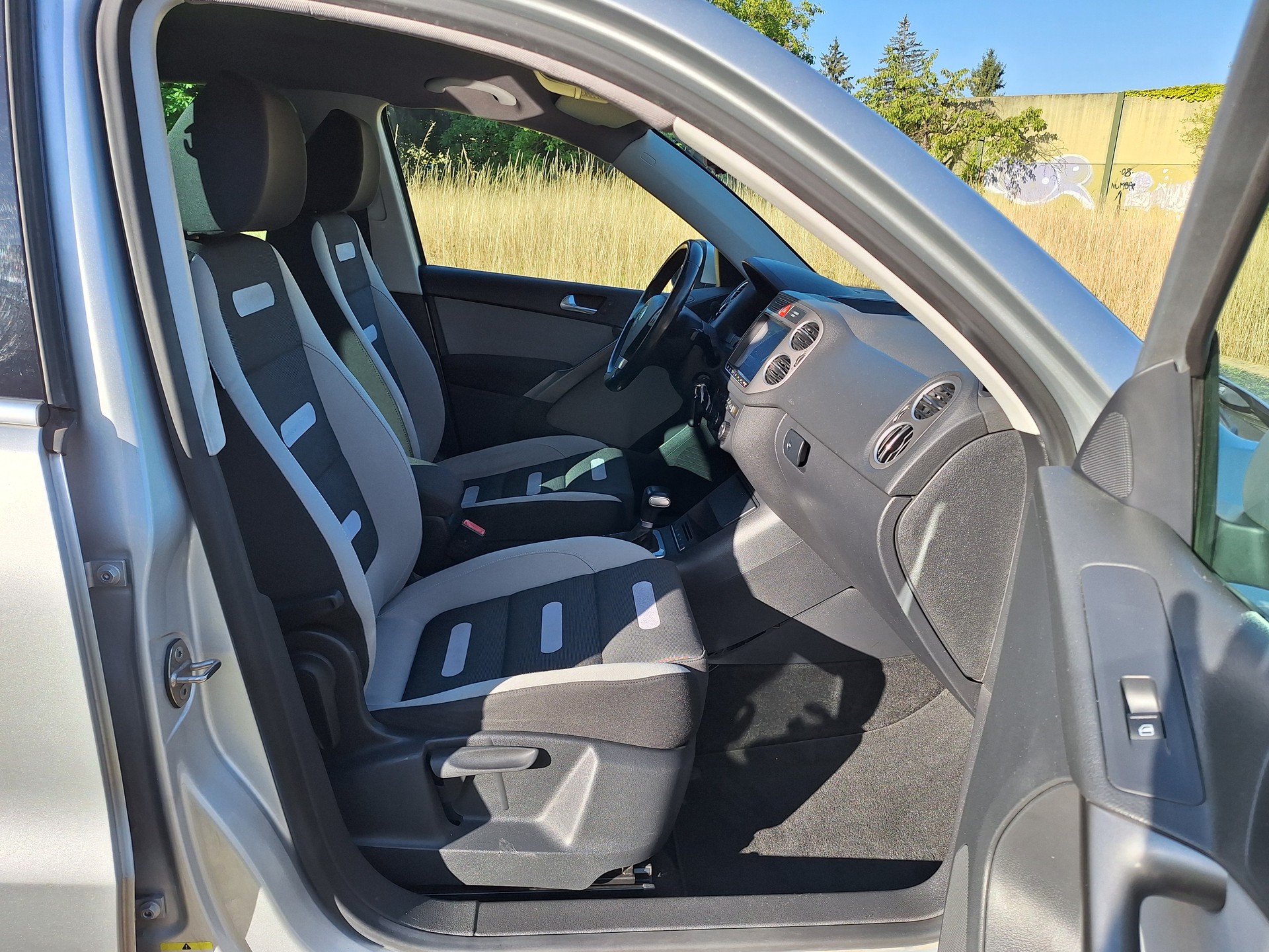 VW Tiguan 2.0 TDI Trend&Fun Tiptronic-image-7