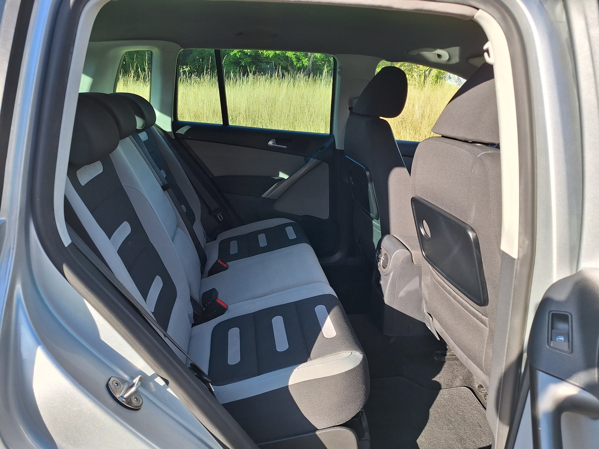 VW Tiguan 2.0 TDI Trend&Fun Tiptronic-image-8