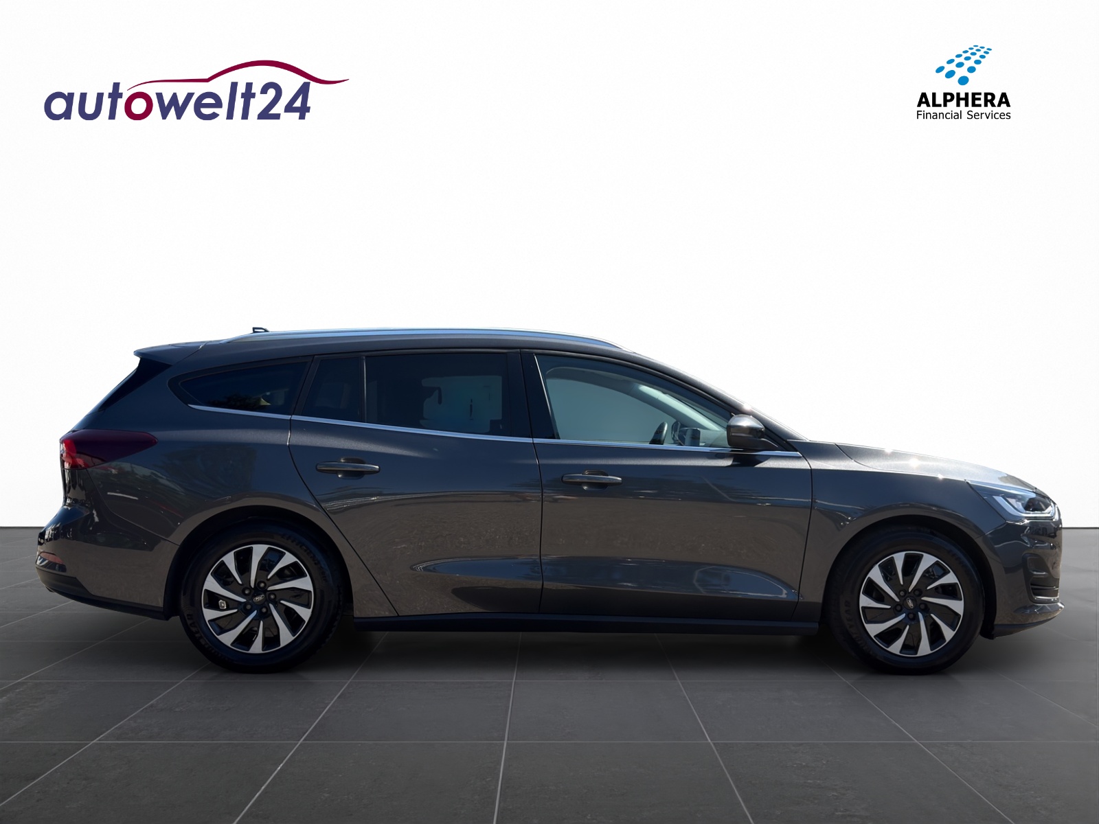 FORD Focus 1.0 MHEV Titanium X Automat-image-3