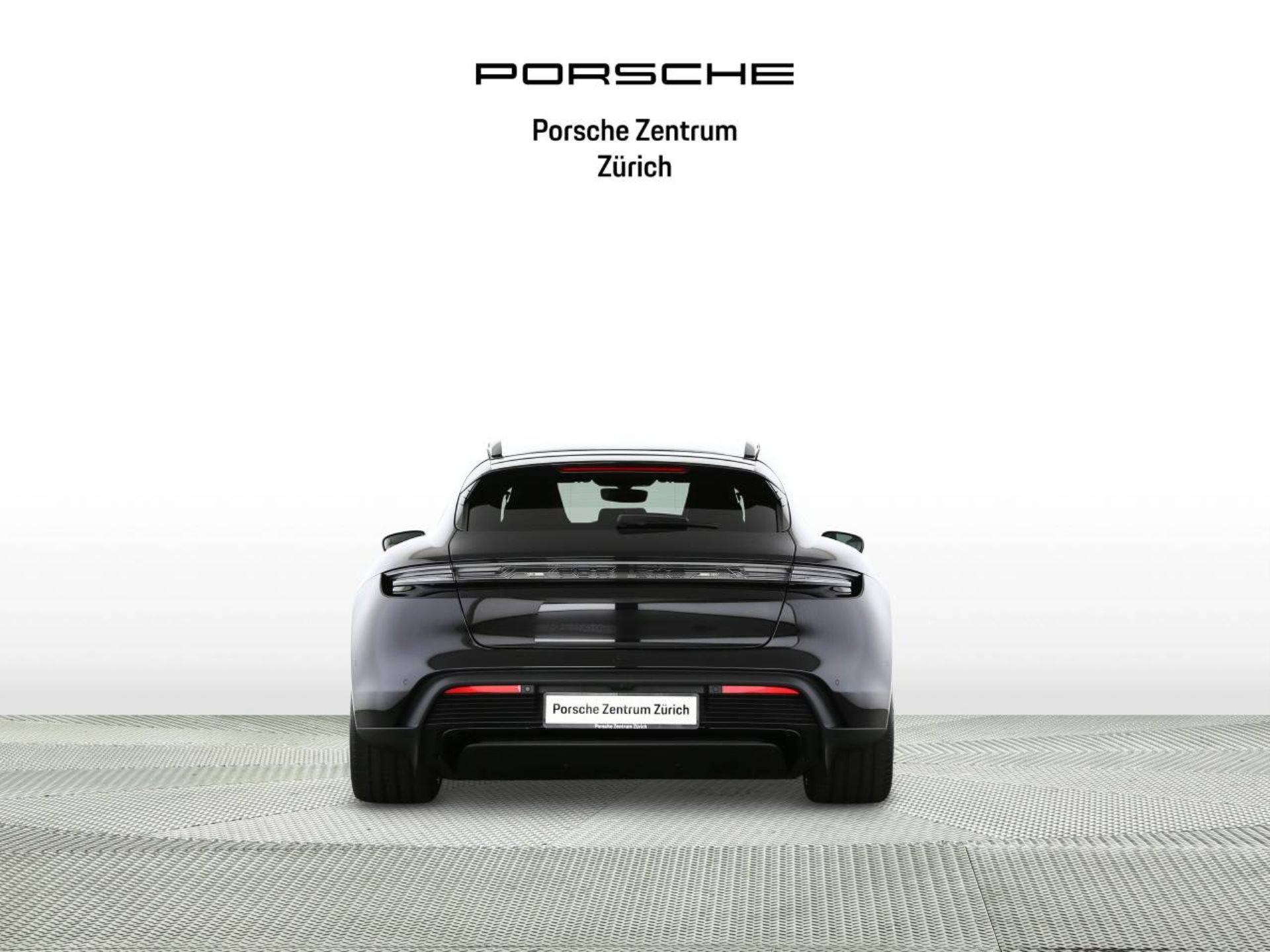 PORSCHE Taycan Sport Turismo Black Edition-image-7