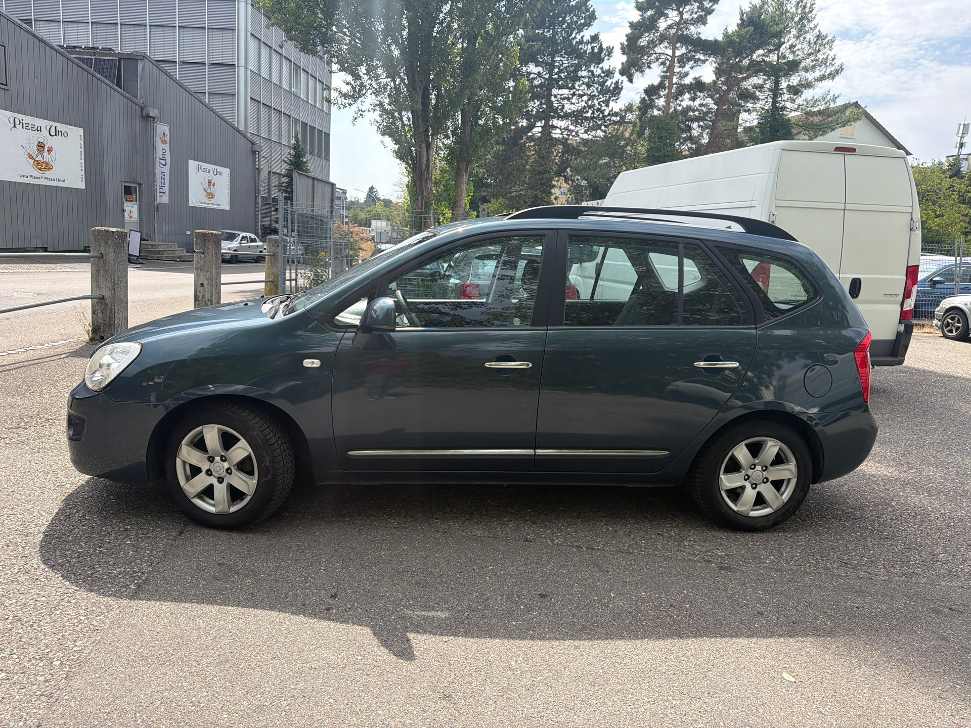 KIA Carens 2.0 CVVT Trend ** 07x Sitzplätze ** Klima-auto ** Sitzheizung ** 12x Airbag ** Letzte MFK 20.03.2024-image-9