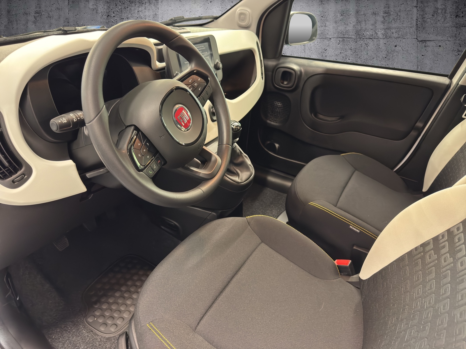 FIAT Pandina 1.0 MHEV Cross-image-7