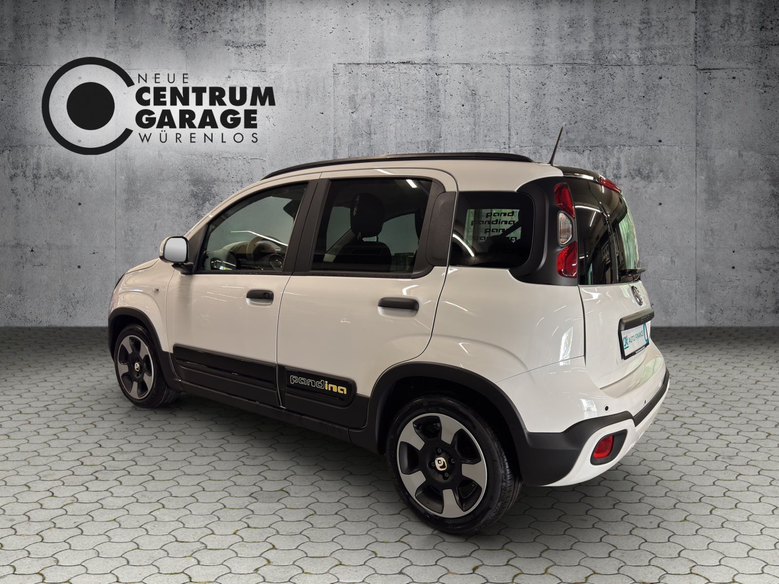 FIAT Pandina 1.0 MHEV Cross-image-5
