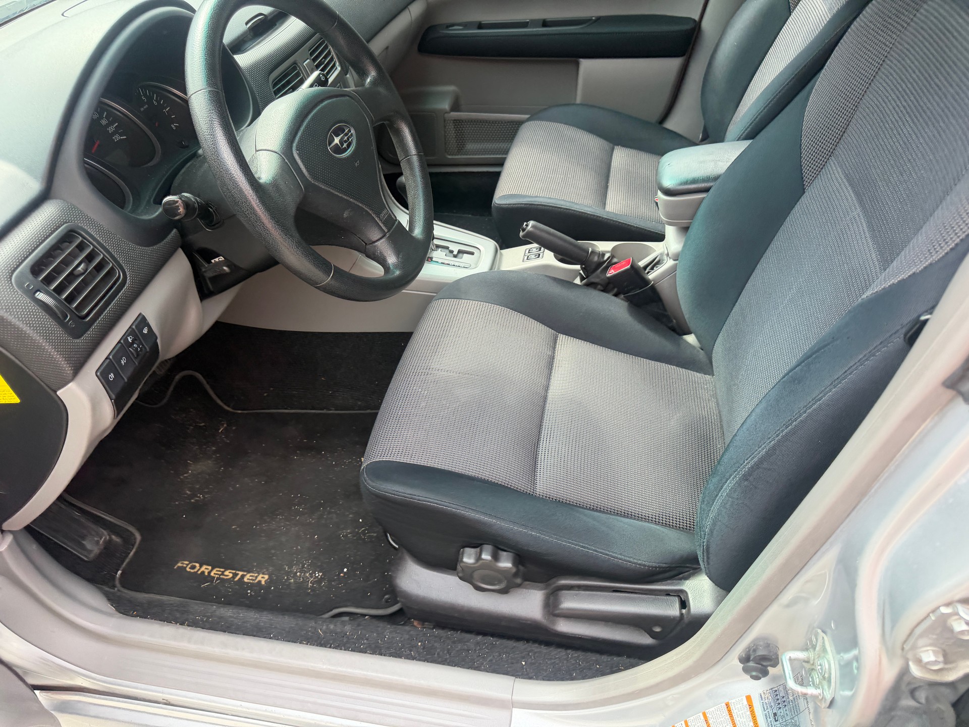 SUBARU Forester 2.0X Comfort-image-6