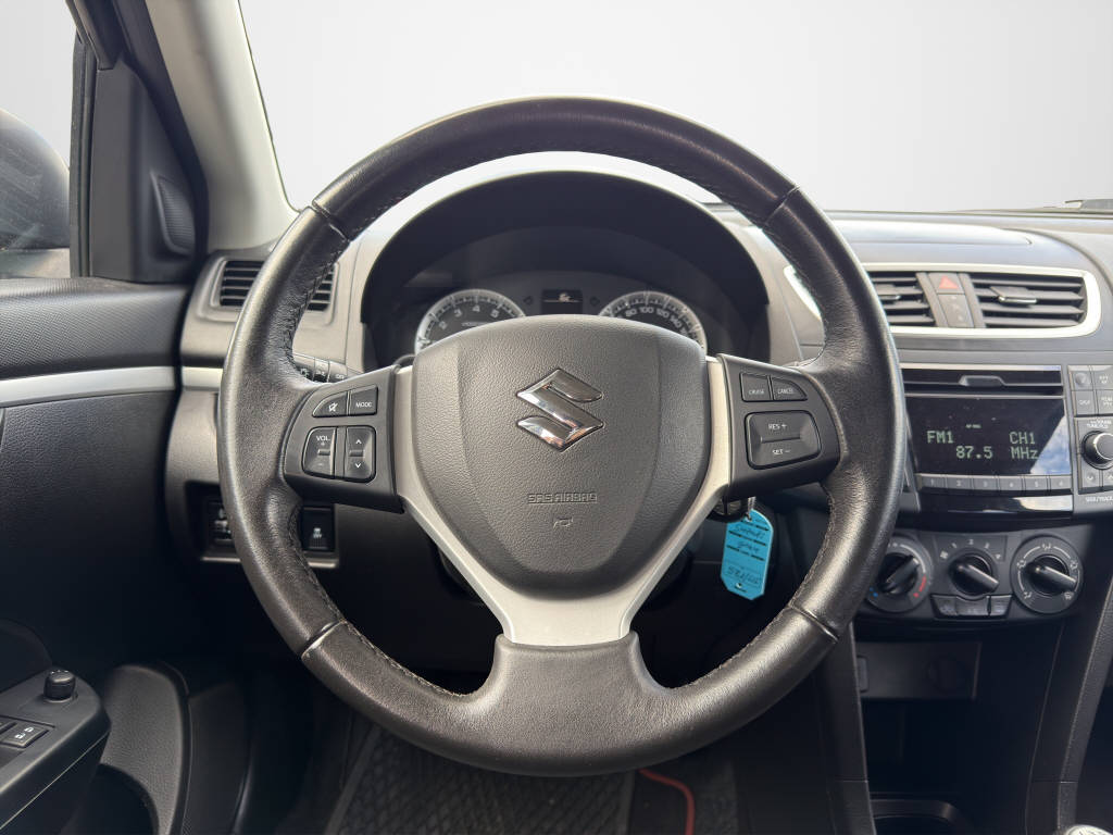 SUZUKI Swift 1.2 Piz Sulai 4x4-image-9