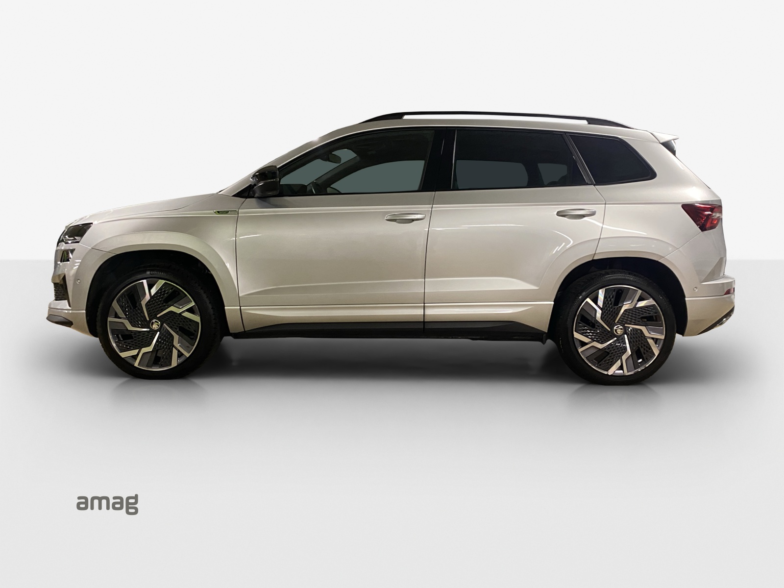 SKODA Karoq 2.0 TSI SportLine 4x4 DSG-image-1