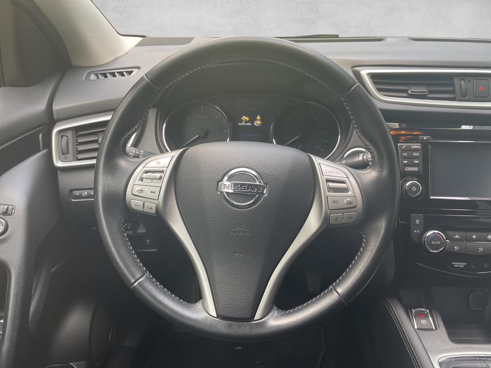 NISSAN Qashqai 1.6 dCi Tekna 4x4-image-10