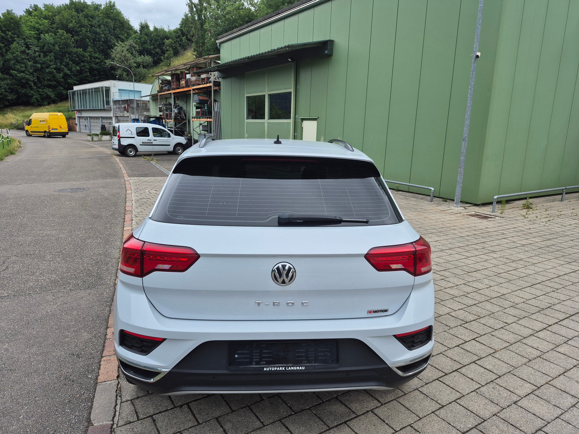 VW T-Roc 2.0 TDI SCR Advance DSG 4Motion-image-4