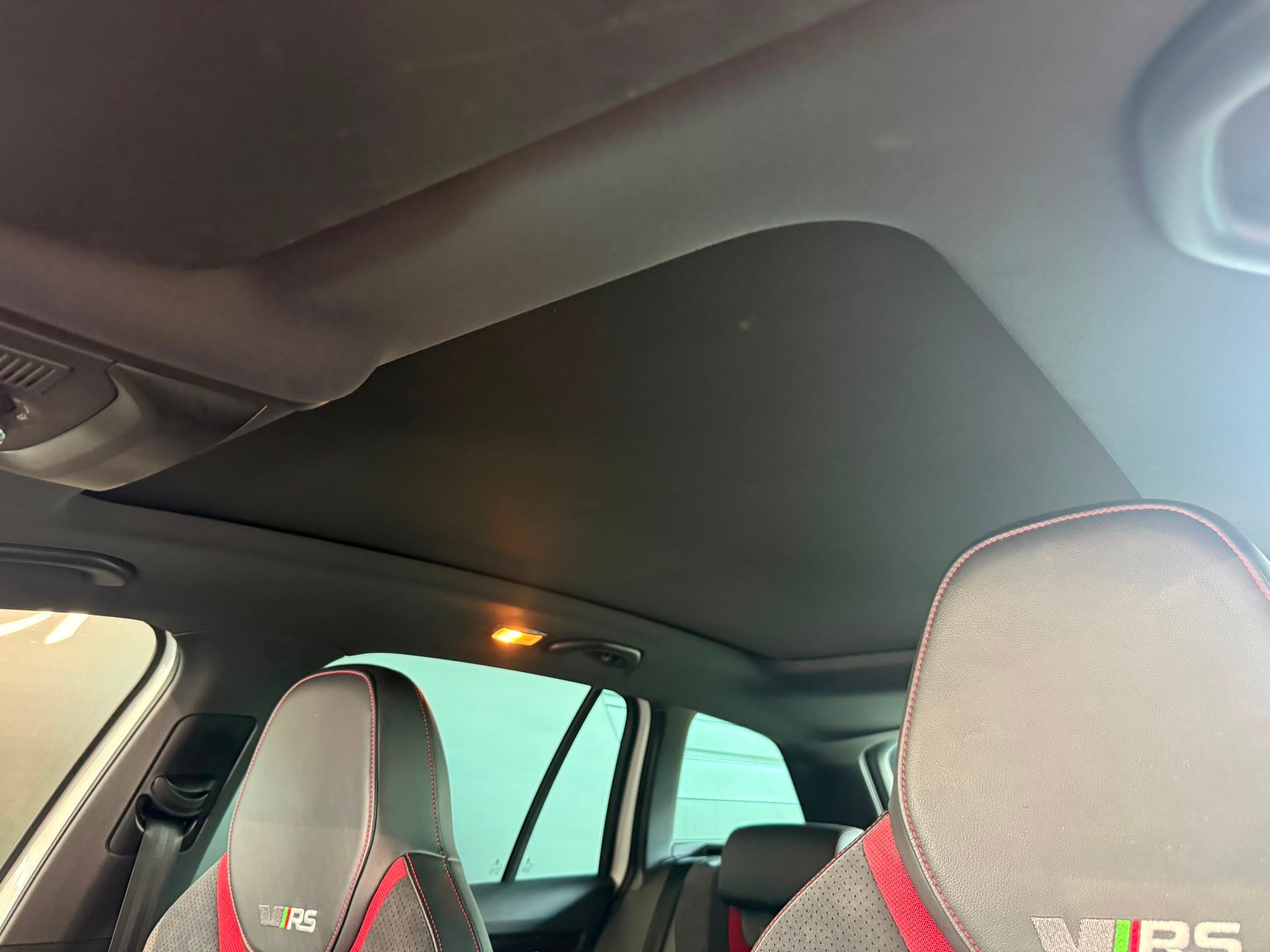SKODA Octavia Combi 2.0 TSI RS DSG-image-23