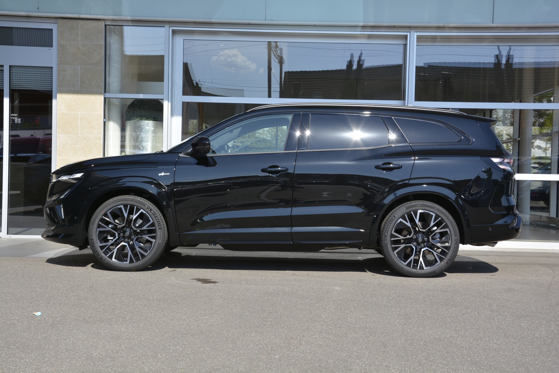 RENAULT Espace Full Hybrid E-Tech esprit Alpine full hybrid E-Tech 200 - 5 Seater-image-2
