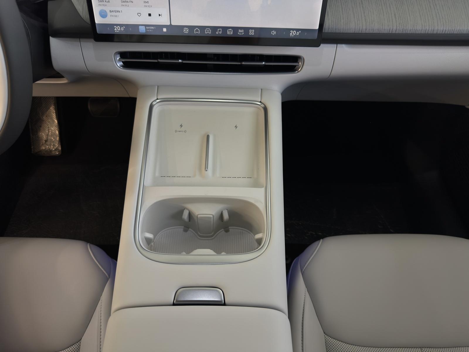 XPENG G6 Performance AWD-image-20