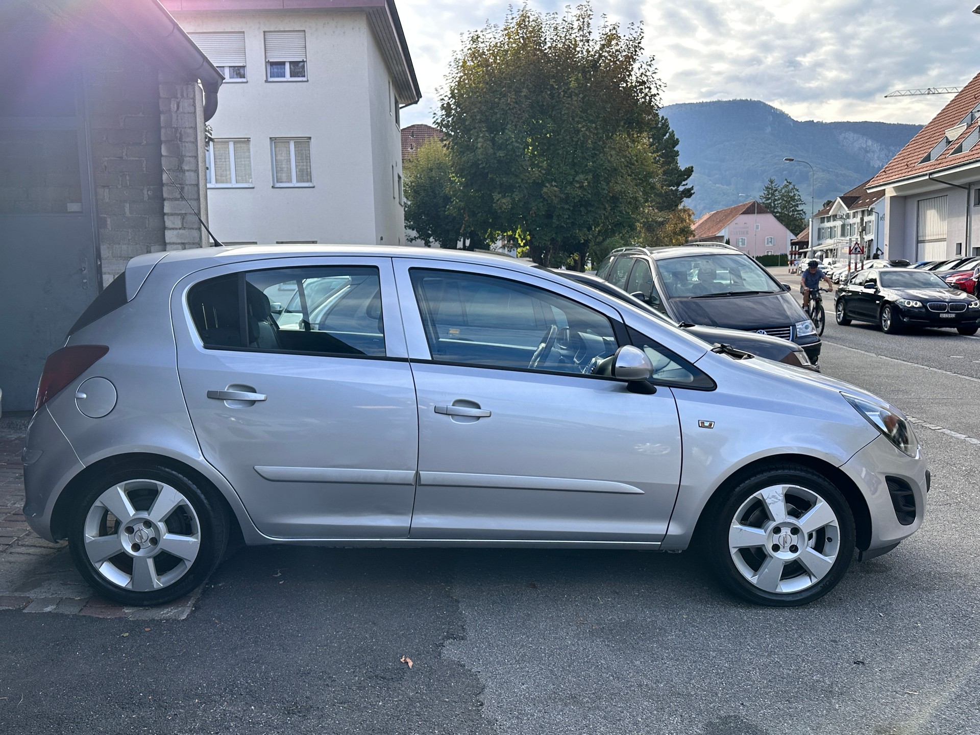OPEL Corsa 1.4 TP Enjoy-image-3