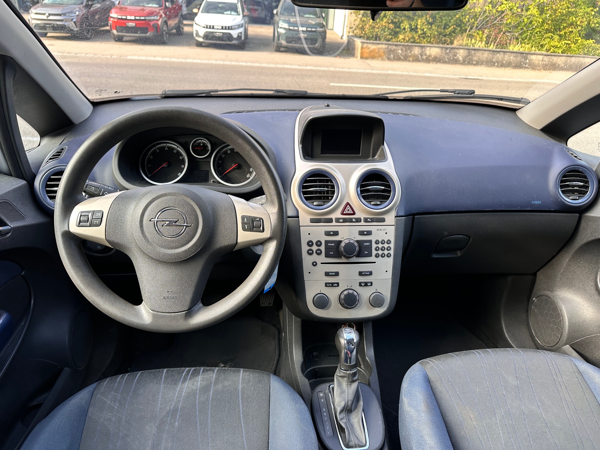 OPEL Corsa 1.4 TP Enjoy-image-9