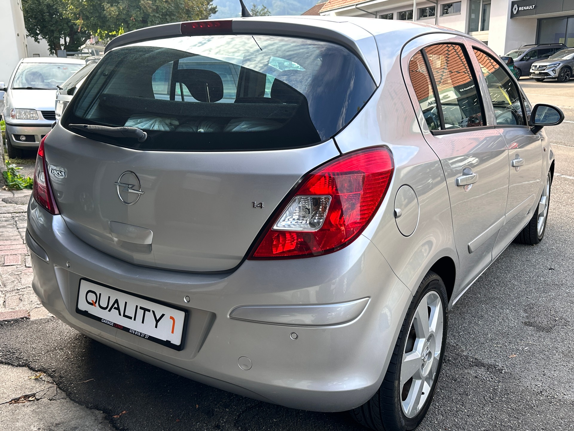 OPEL Corsa 1.4 TP Enjoy-image-4