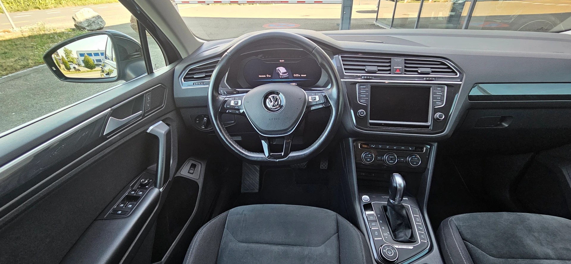 VW Tiguan 2.0 TDI SCR Highline4Motion DSG-image-8