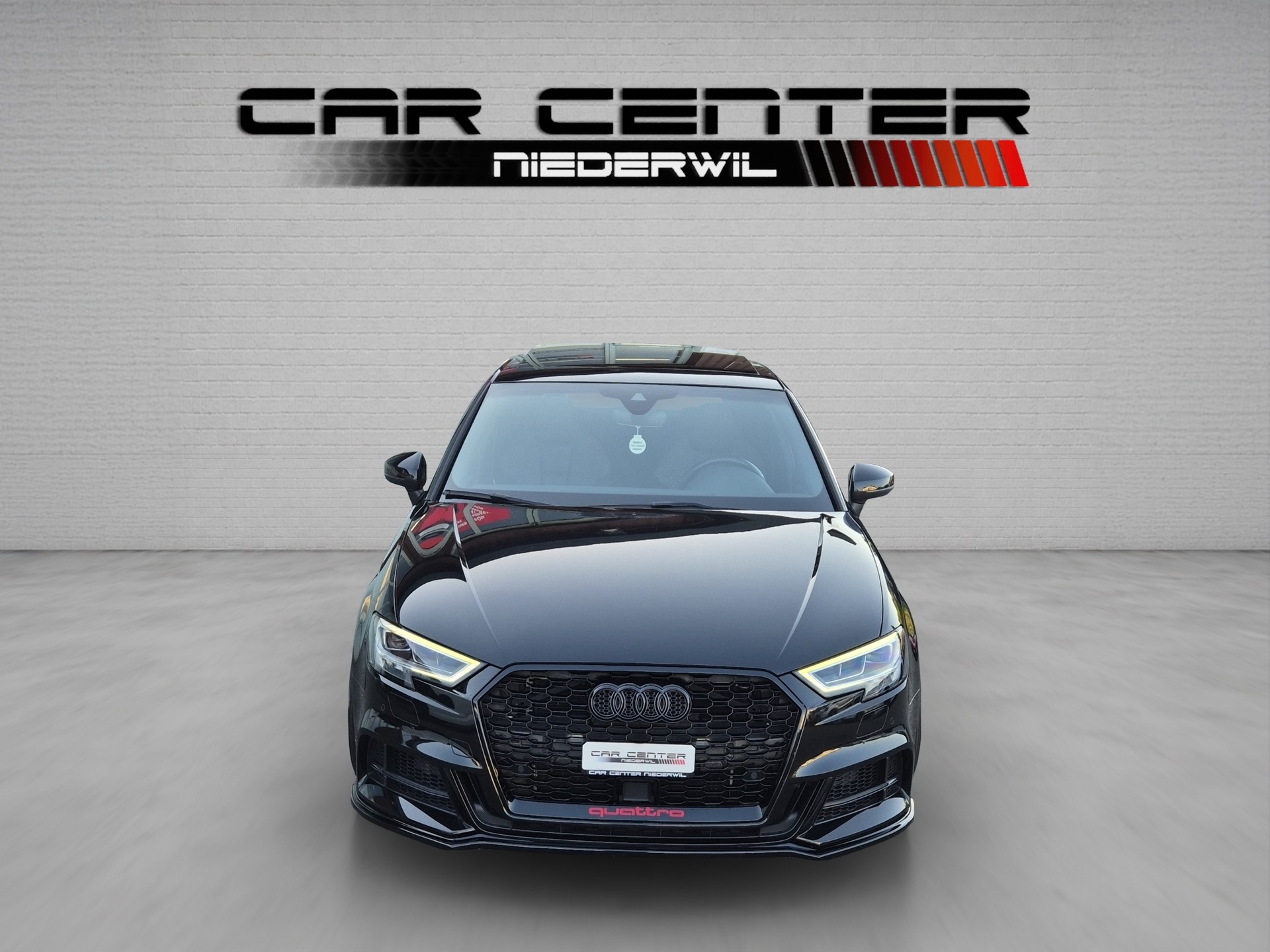AUDI S3 Sportback 2.0 TFSI quattro S-tronic, OHNE OPF, RS-LOOK, FULL BLACK-showroom-element-2