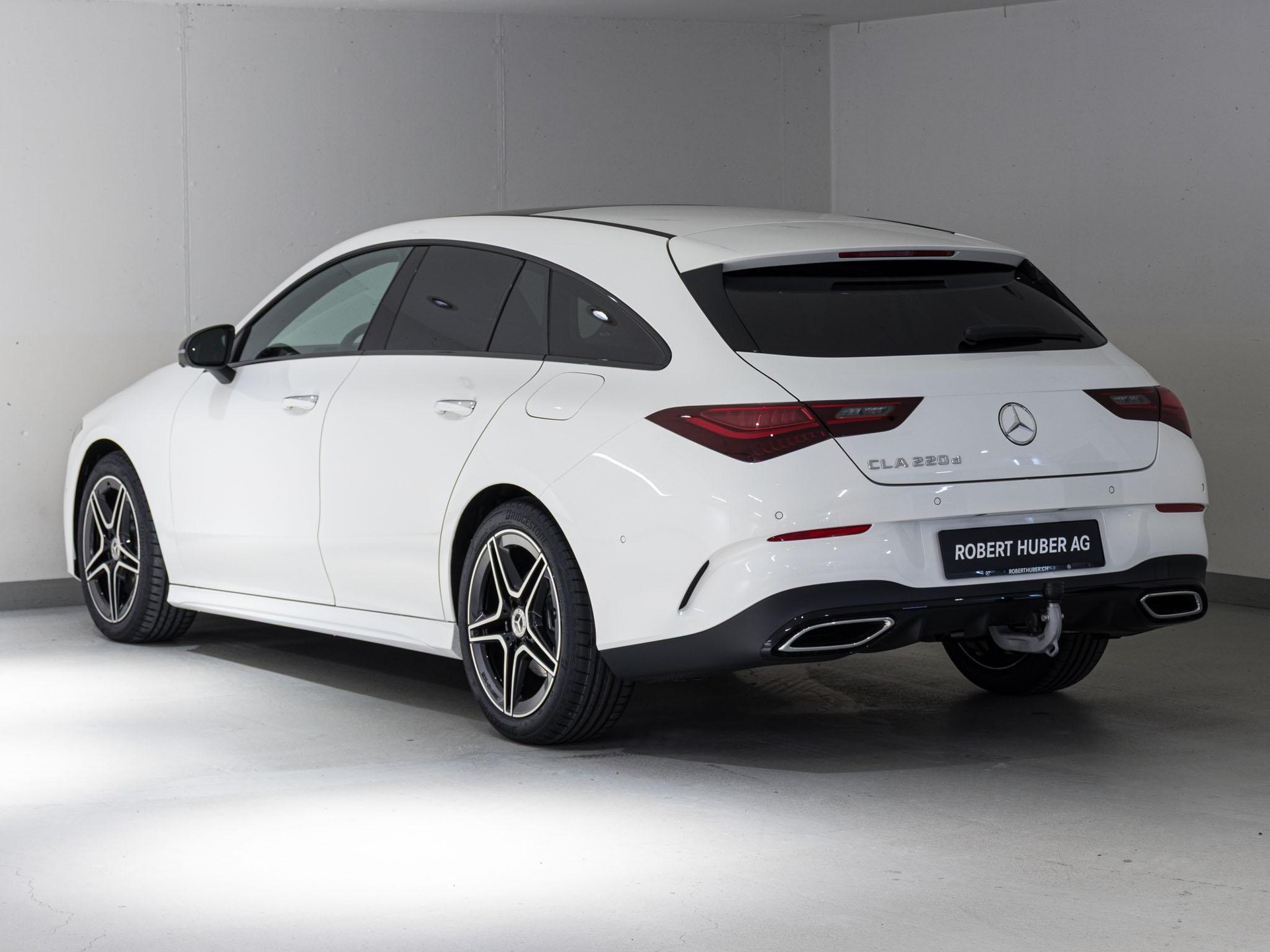 MERCEDES-BENZ CLA 220 d SB-image-3