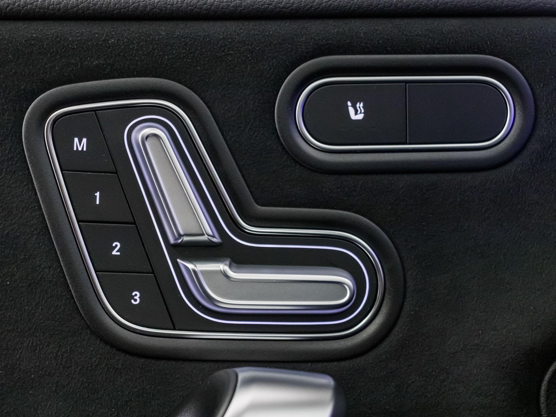 MERCEDES-BENZ CLA 220 d SB-image-12