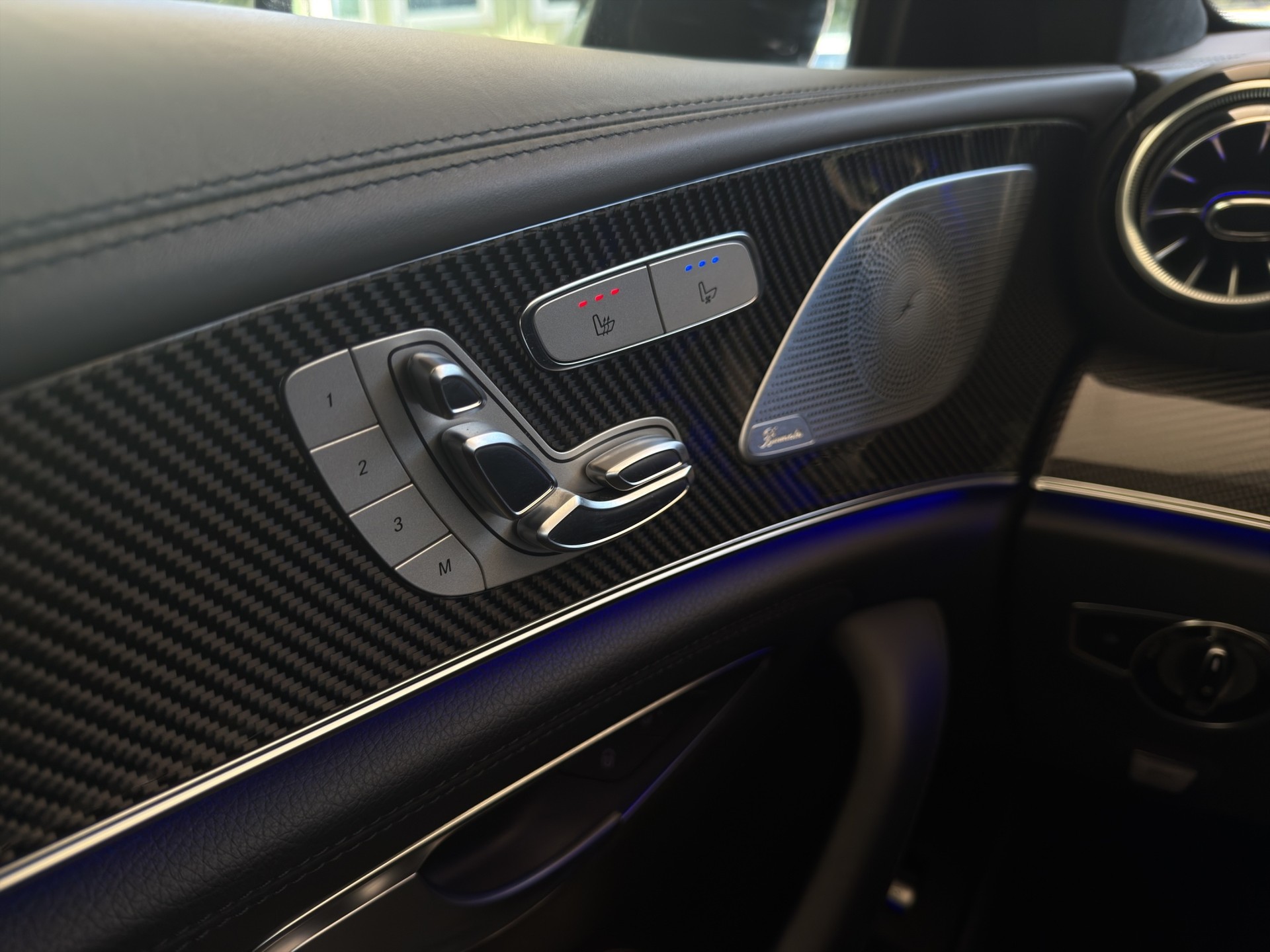 MERCEDES-BENZ CLS 53 AMG 4 Matic+-image-14