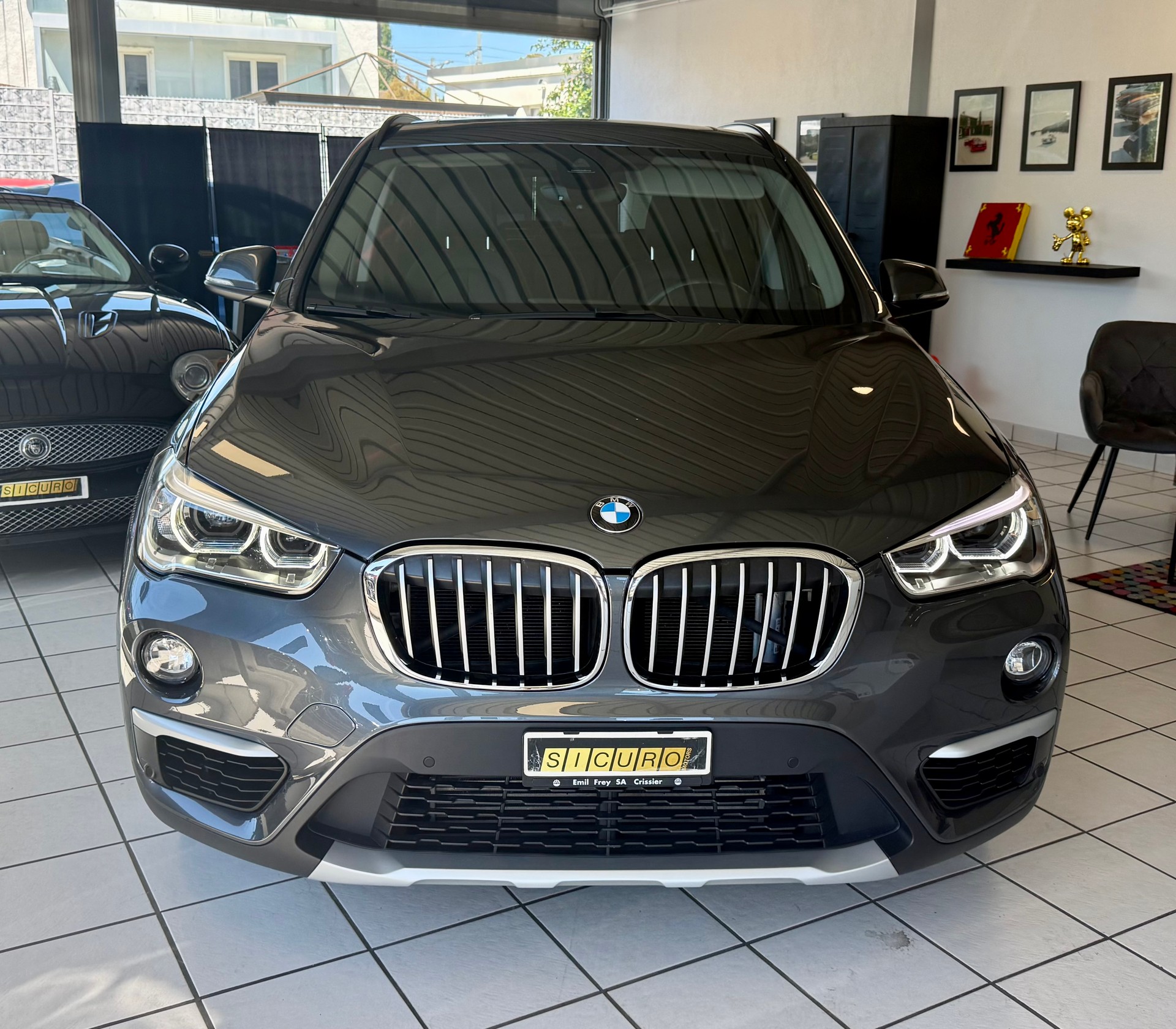 BMW X1 xDrive 20i xLine Steptronic-image-2