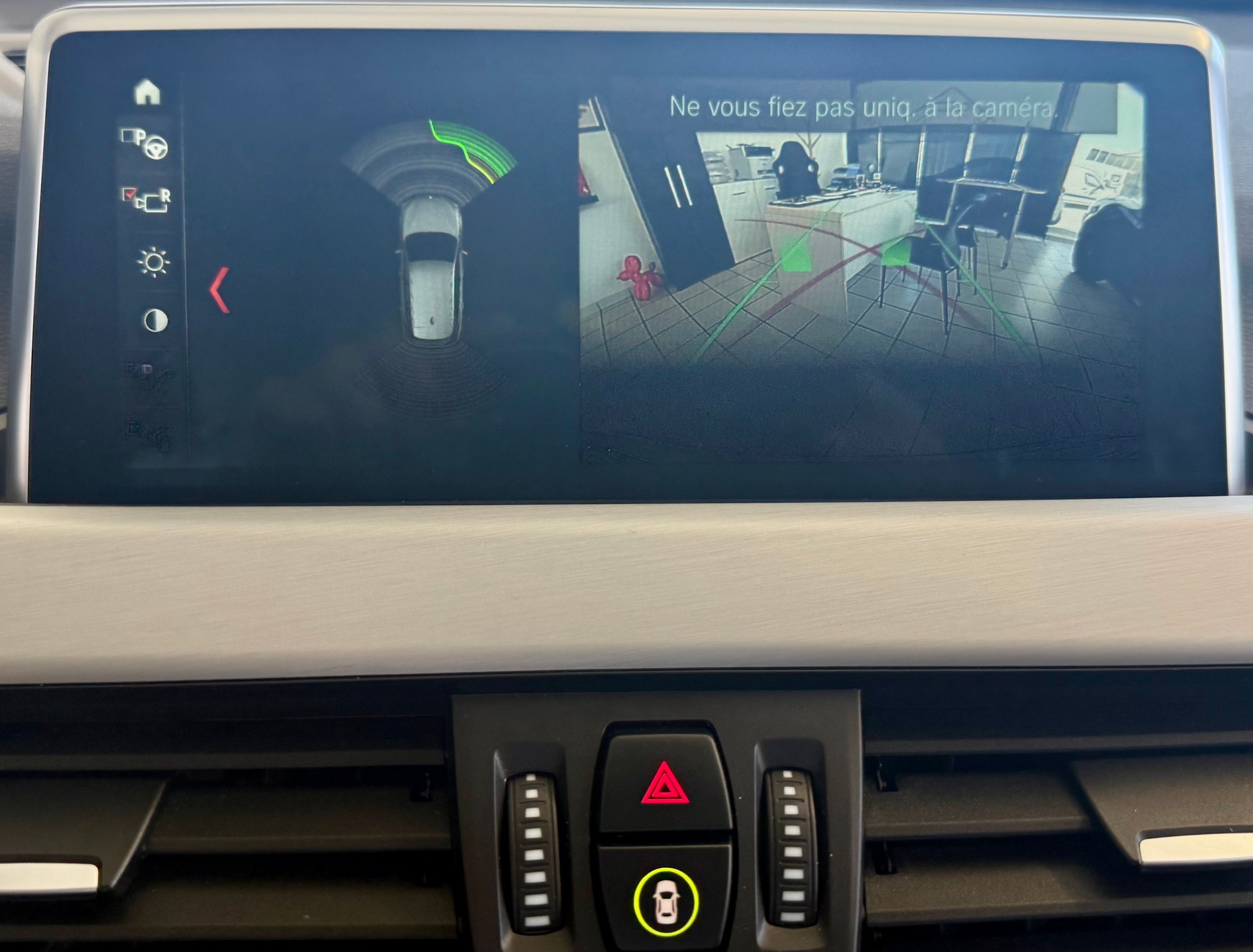 BMW X1 xDrive 20i xLine Steptronic-image-18