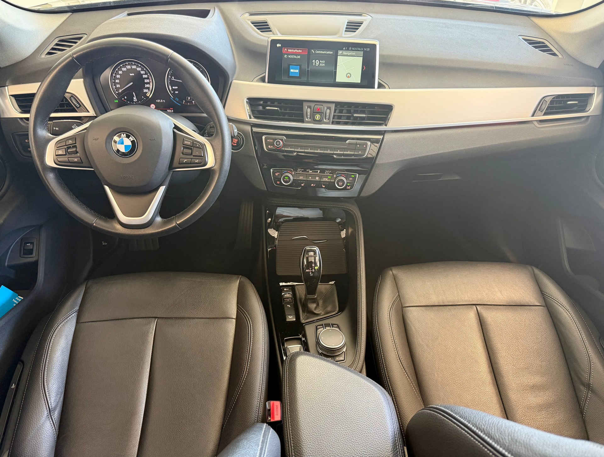 BMW X1 xDrive 20i xLine Steptronic-image-15
