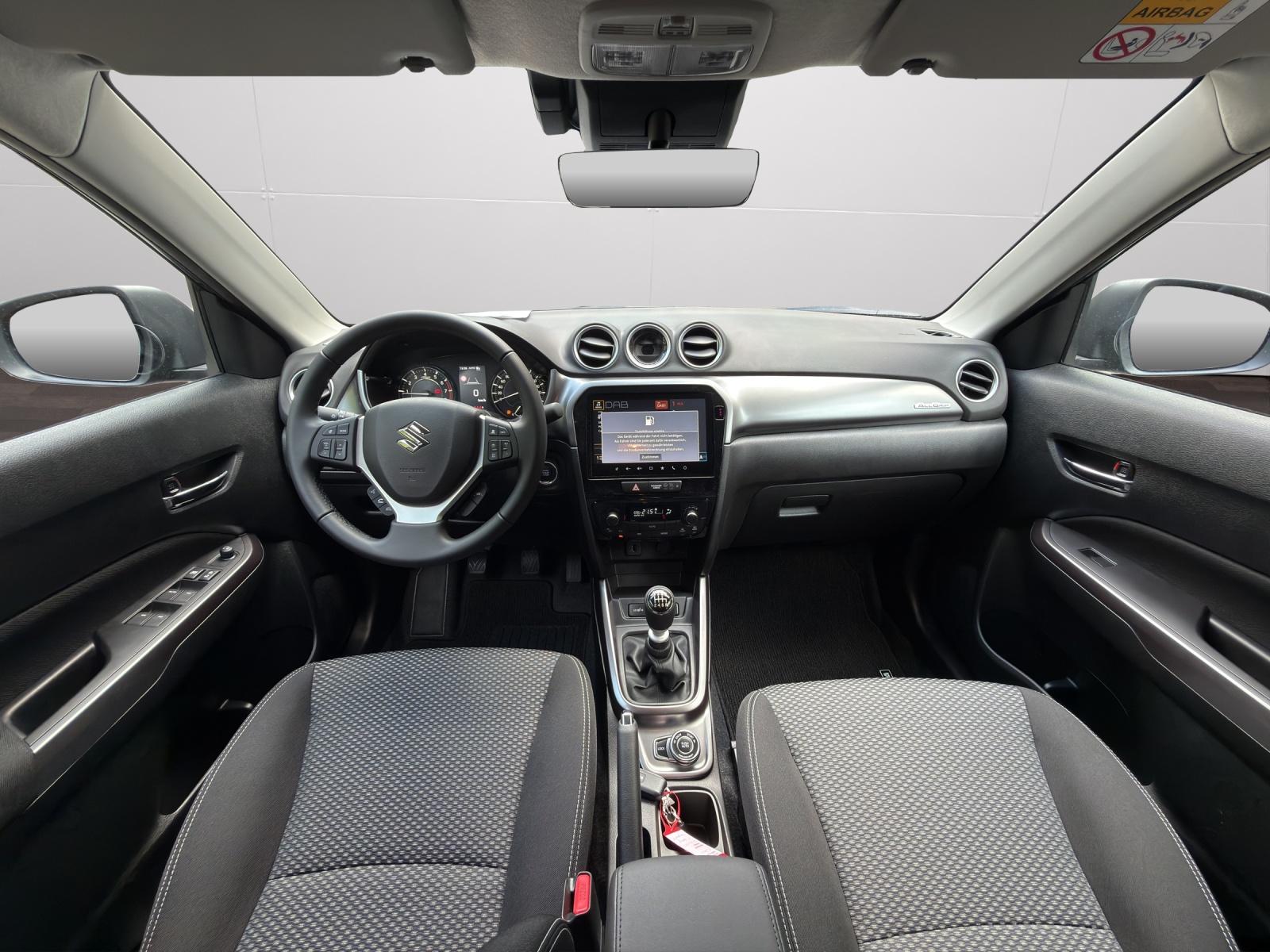 SUZUKI Vitara 1.4 T Compact+ Hybrid 4x4-image-8
