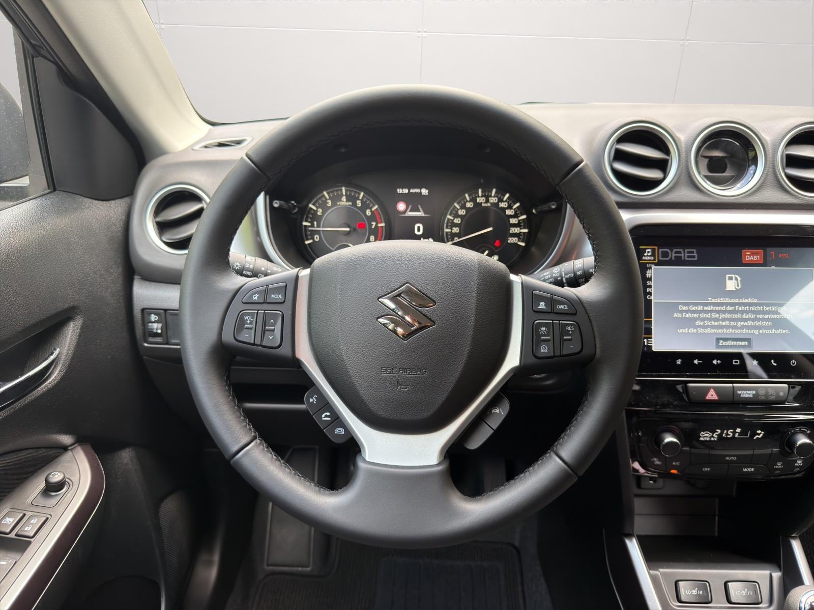 SUZUKI Vitara 1.4 T Compact+ Hybrid 4x4-image-9
