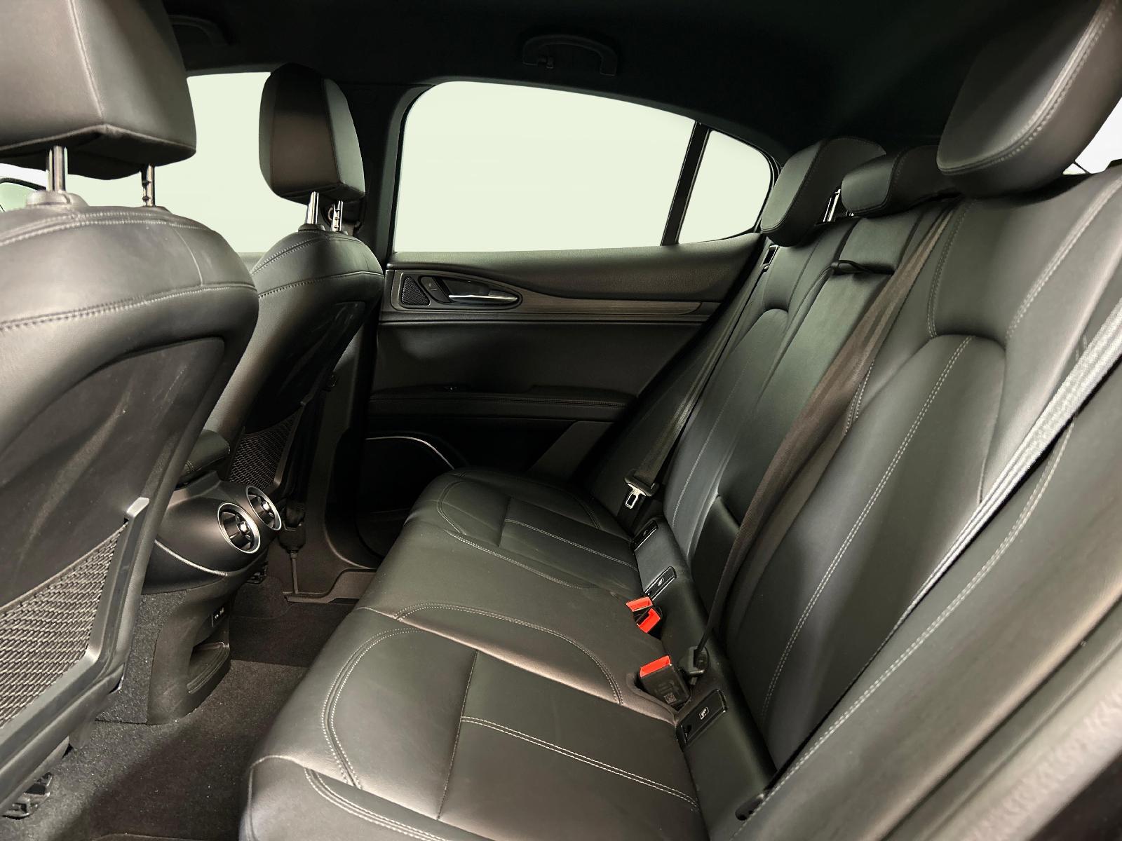 ALFA ROMEO Stelvio 2.0 Q4 280 Ti-image-3