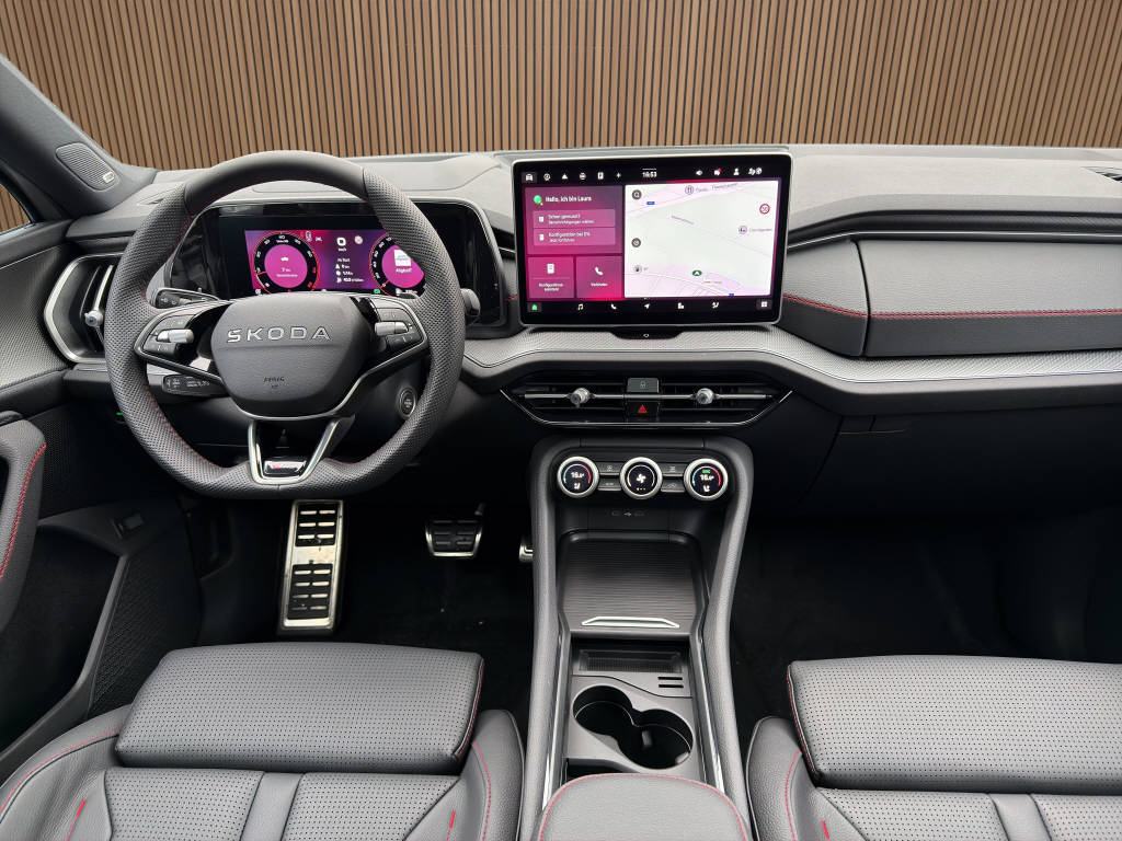 SKODA Kodiaq 2.0 TSI RS-image-16