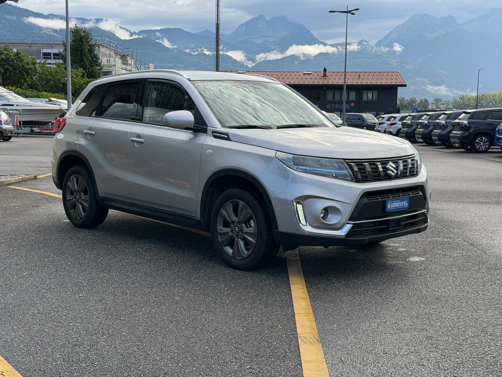 SUZUKI Vitara 1.4 Boosterjet Compact + Hybrid Automatic-image-6